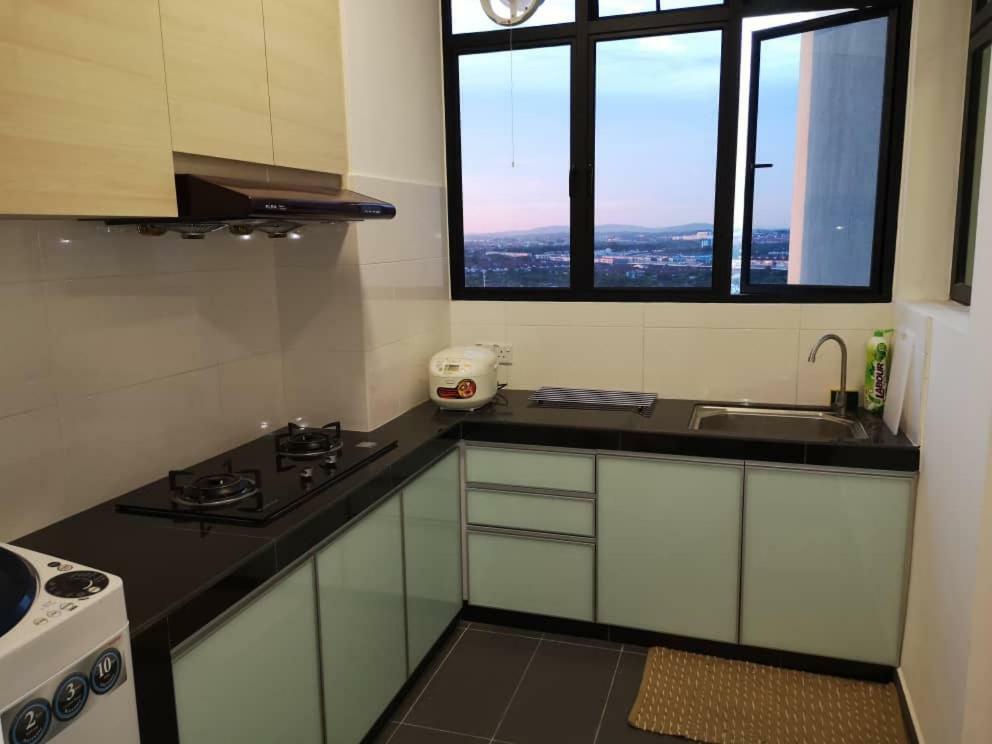 Skyloft Muslim Suite Johor Bahru Ngoại thất bức ảnh